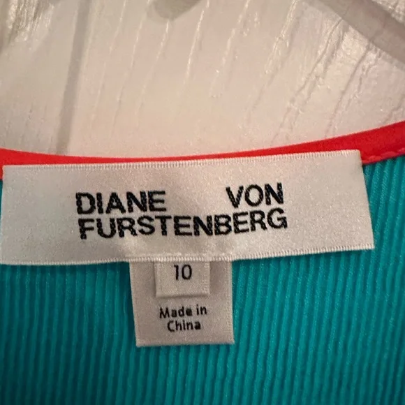 DVF wrap dress Size 10 - Picture 2 of 3